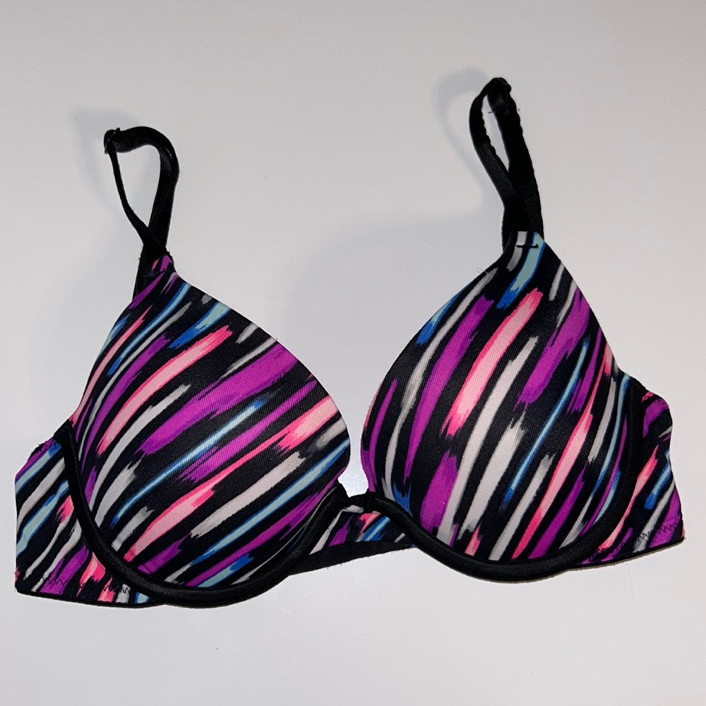 32B Victoria’s Secret PINK padded push-up bra
